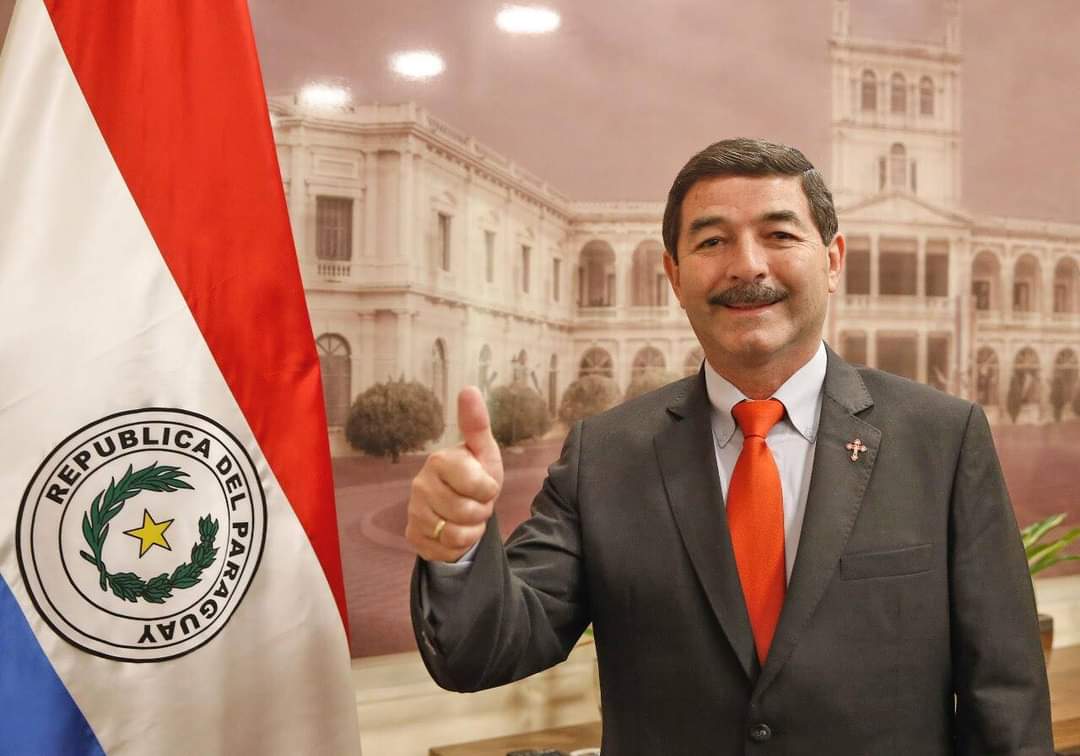 Comisario retirado estaría financiando su campaña política con dinero de la Cooperativa Policial