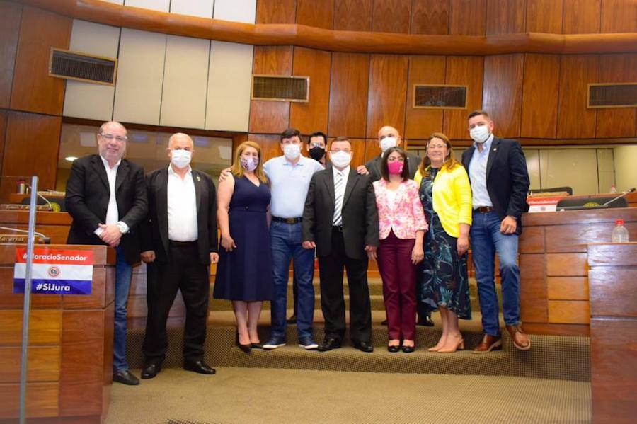 Diputados de Honor  Colorado exigen la renuncia del ministro anticobrando Emilio Fuster