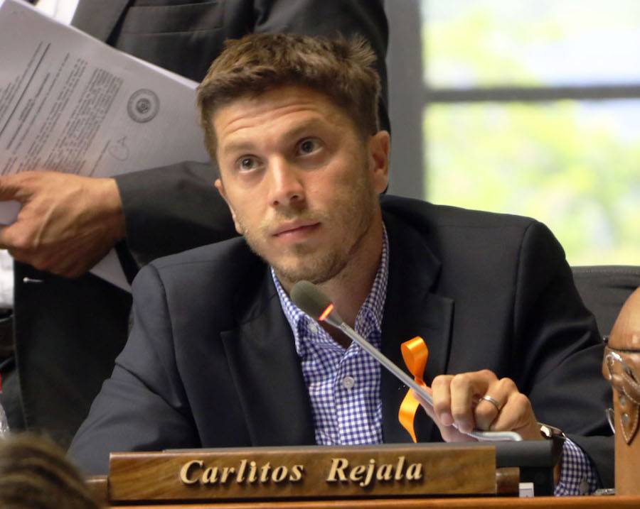 Carlos Rejala:  «Me sentí utilizado»