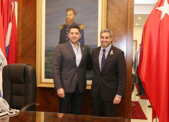 Alliana vaticina que Abdo podría ser el nuevo mariscal de la derrota