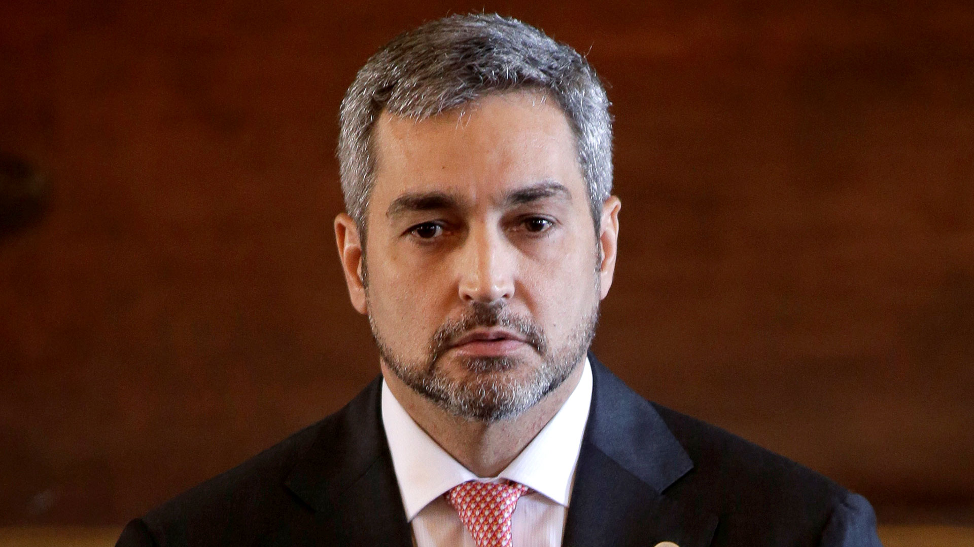 Mario Abdo asegura que precio del pasaje se mantendrá hasta fin de año