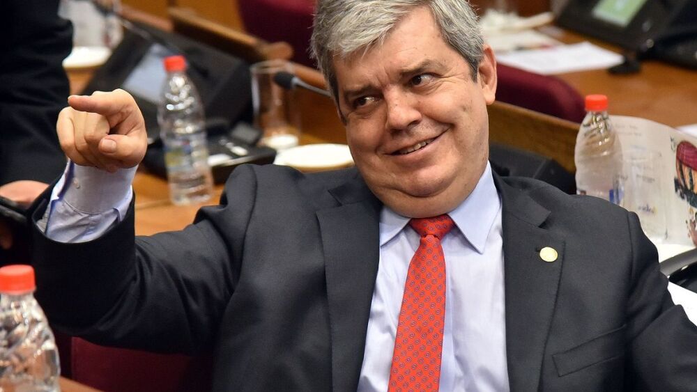 Enrique Riera dice que no durará mucho en el Ministerio del Interior