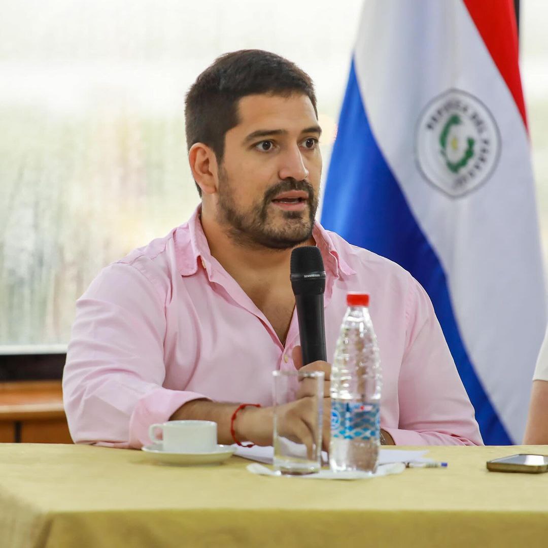 FRENTE DEMOCRÁTICO, CON RESPETO