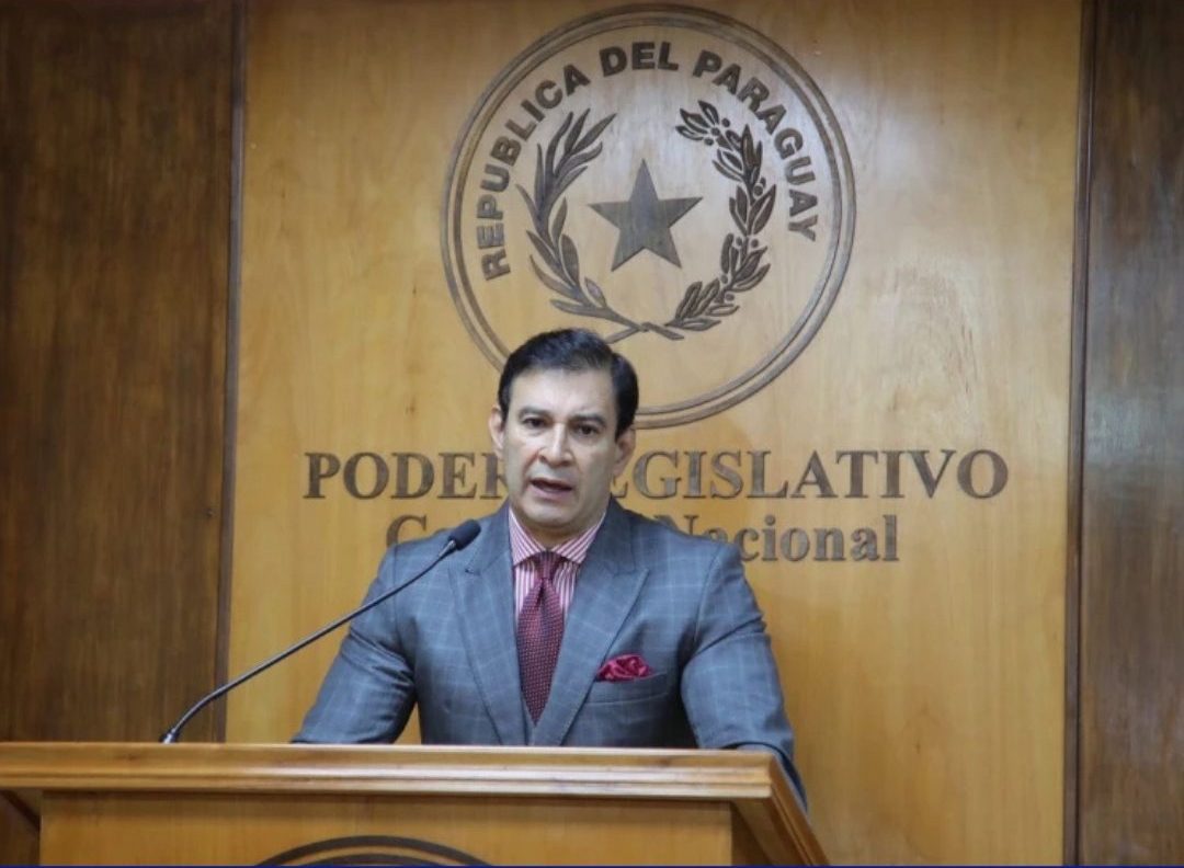 Ovelar aclara que el inicio de clases no depende del Senado