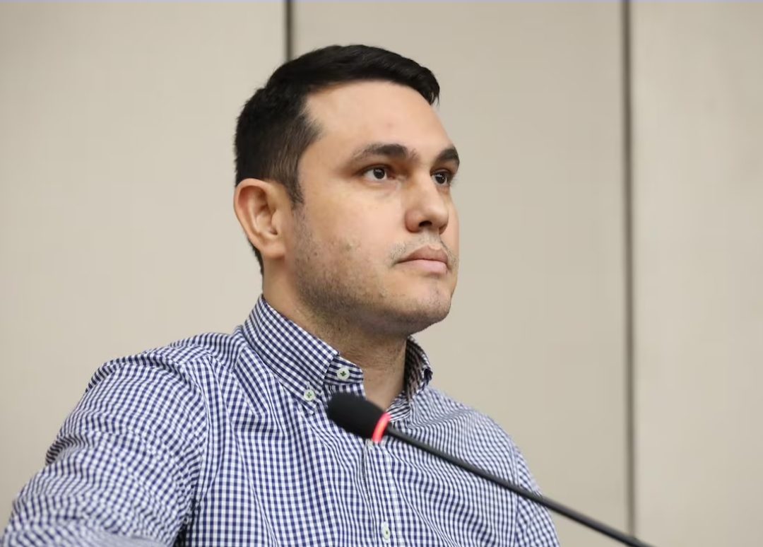 Abren otra causa penal contra Hernán Rivas por presunta producción de documento falso