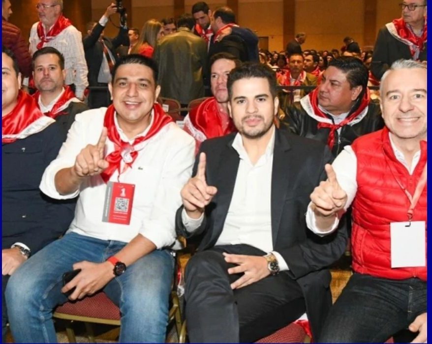 Meza minimiza las ausencias y celebra la “fiebre de abrazos” en la ANR
