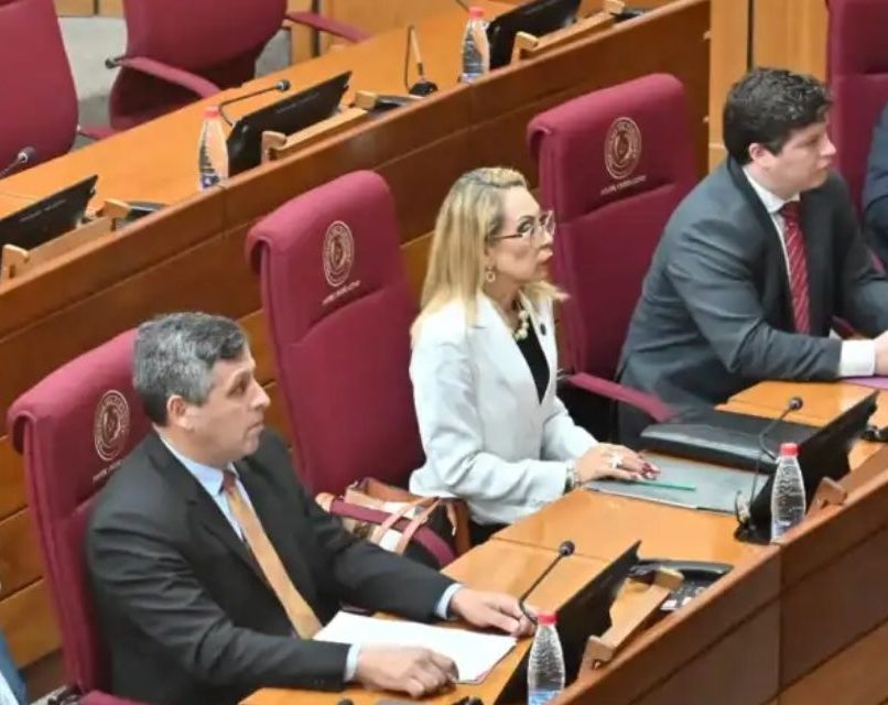 Concluyen audiencias para elegir al próximo contralor y subcontralor