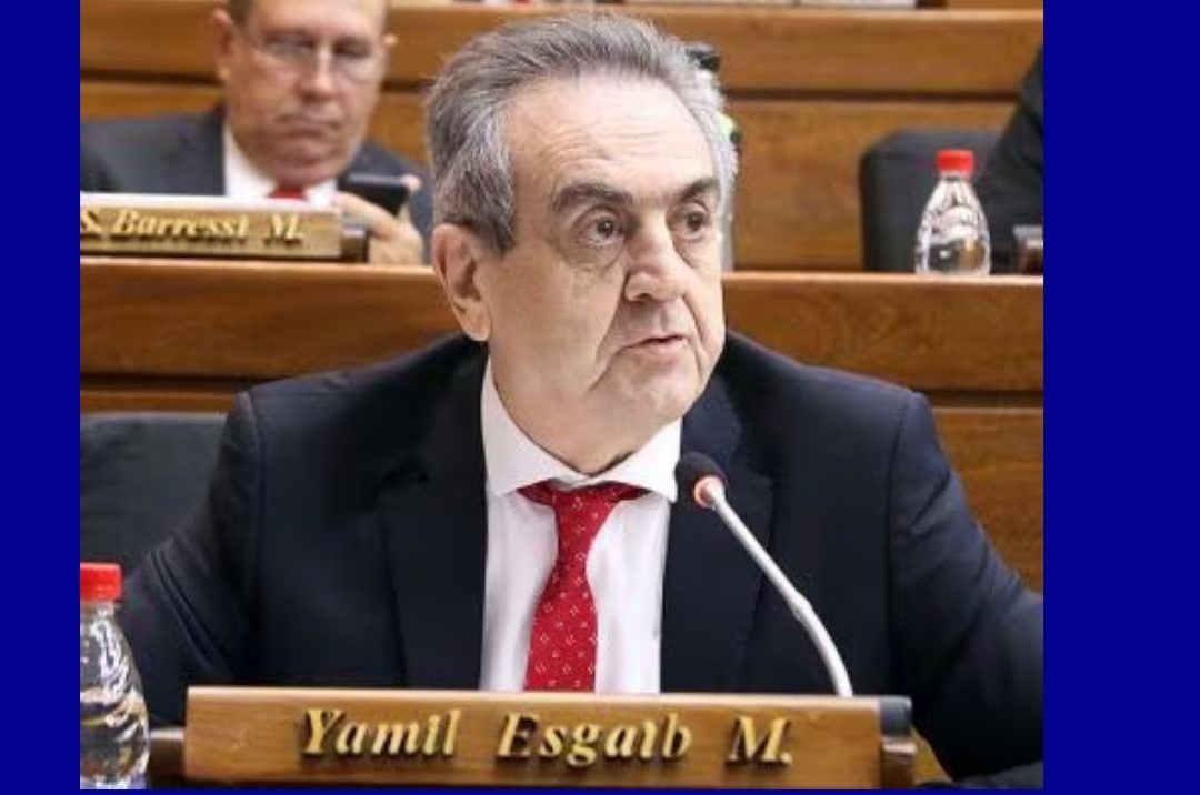 Proyecto sobre símbolos patrios obtiene dictamen favorable y pasa al pleno de Diputados
